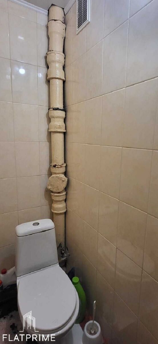 1833548169474590