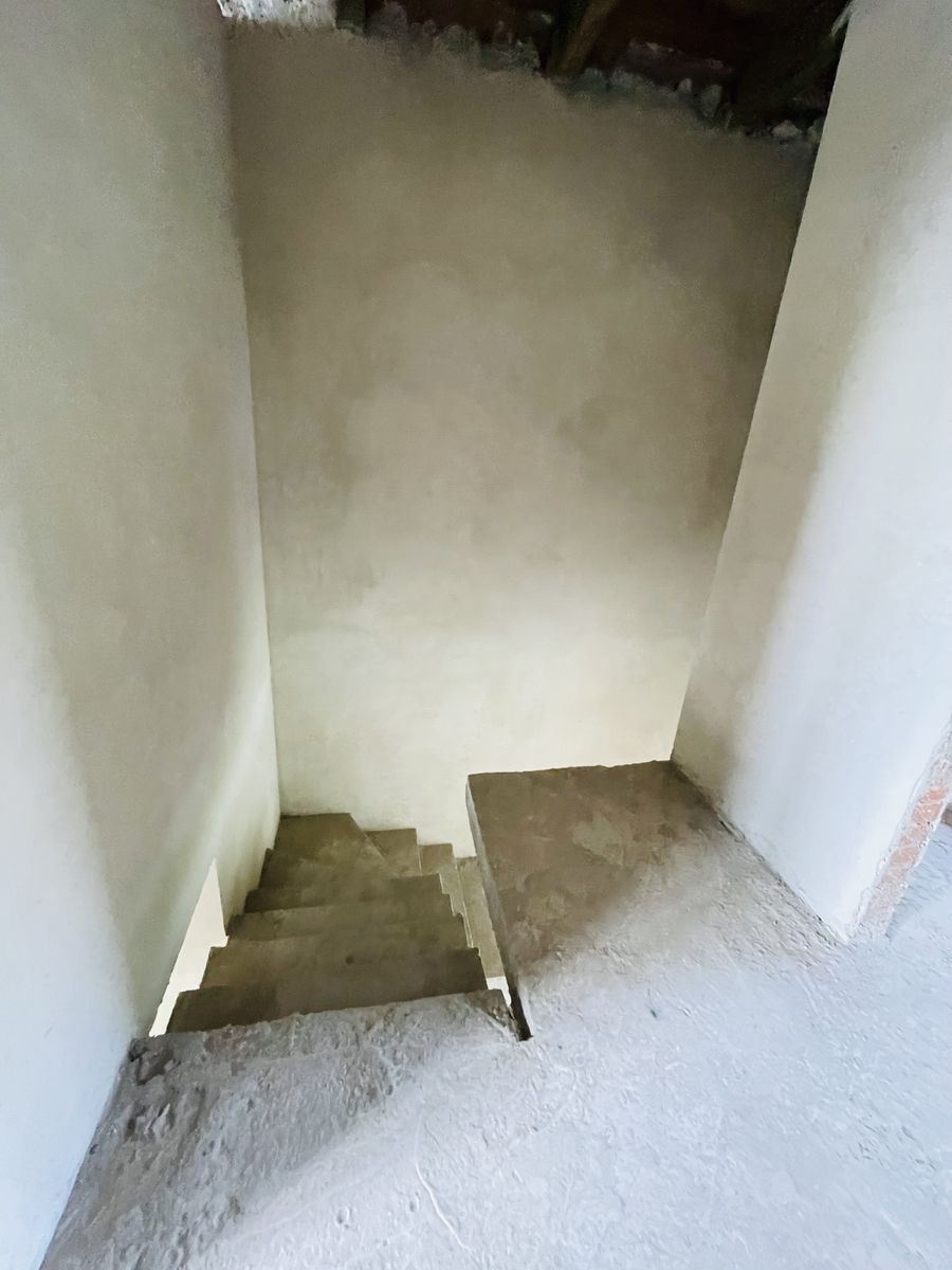 1838061623381590