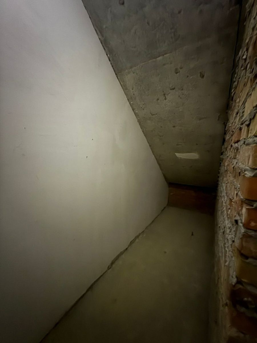 1831208249626591