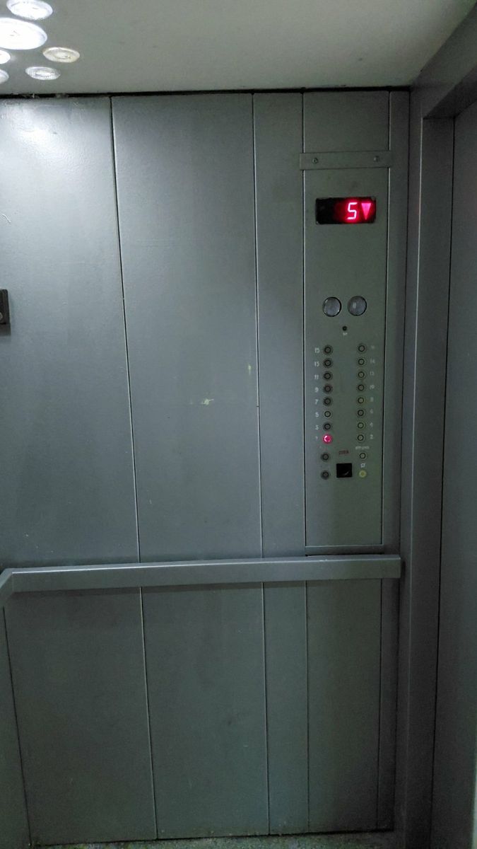 1837995057515591