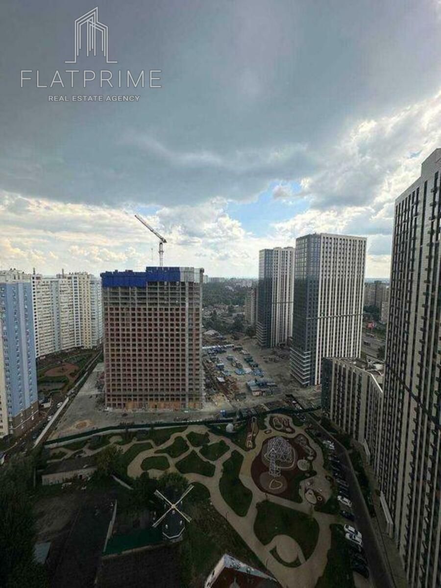 1833364783957592