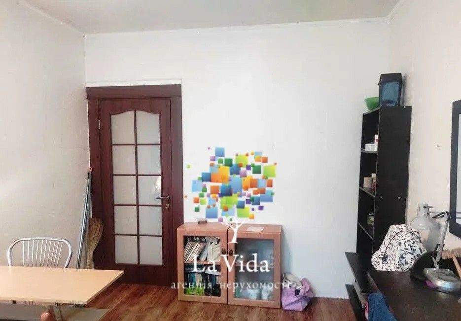 1831649719116594