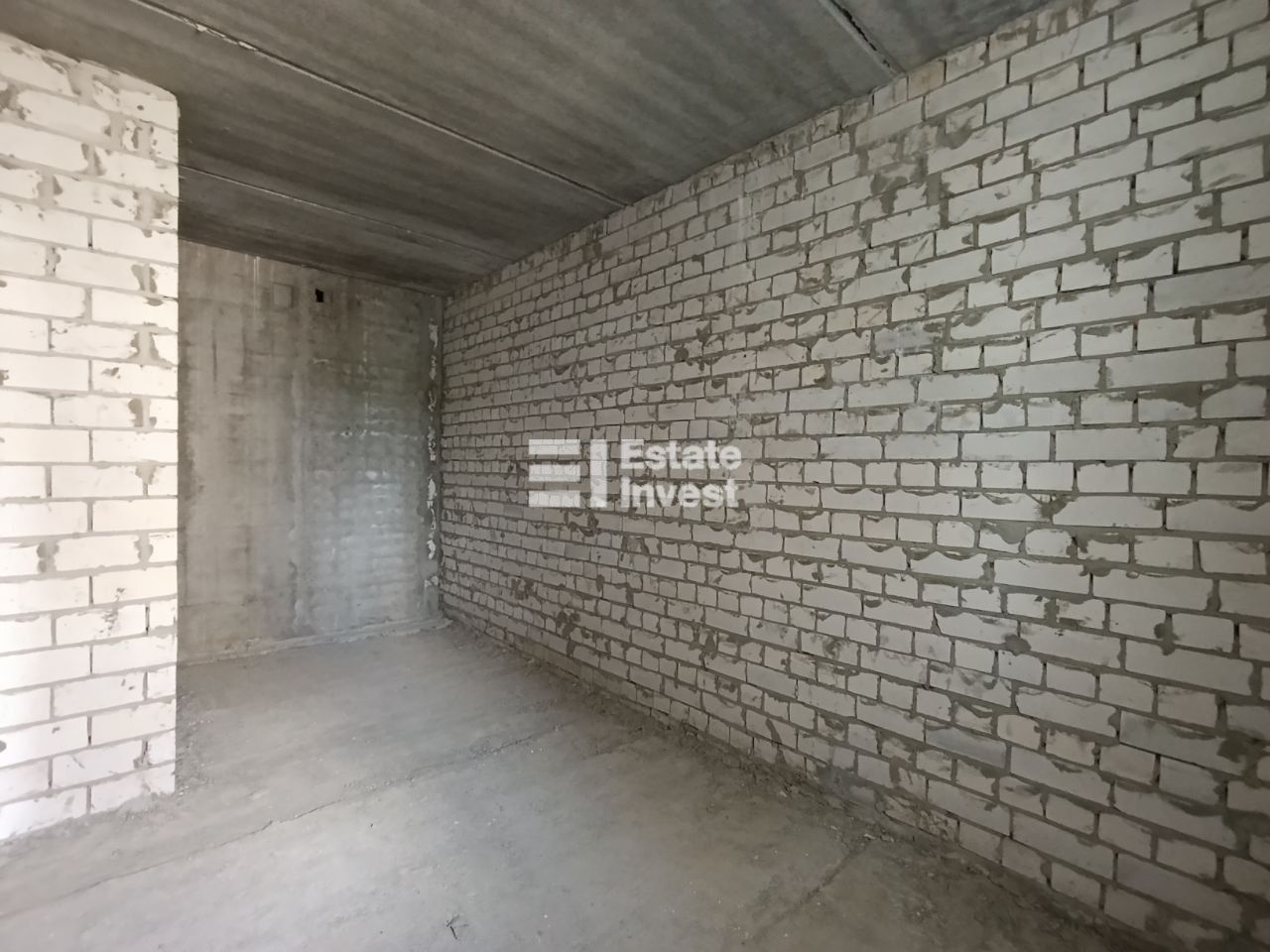 1834448857382596