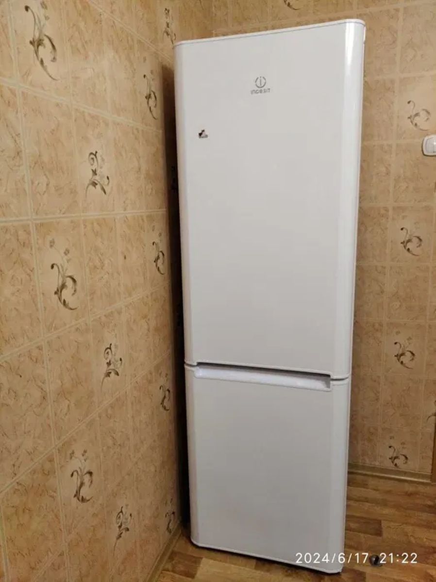 1836699882158597