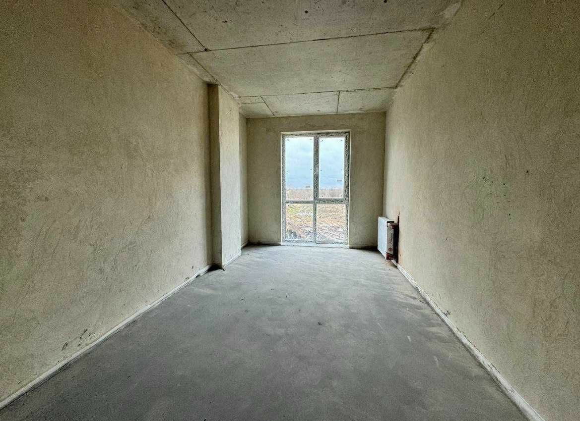 1833802812078598