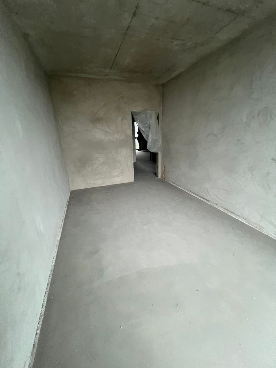 1835727986745599
