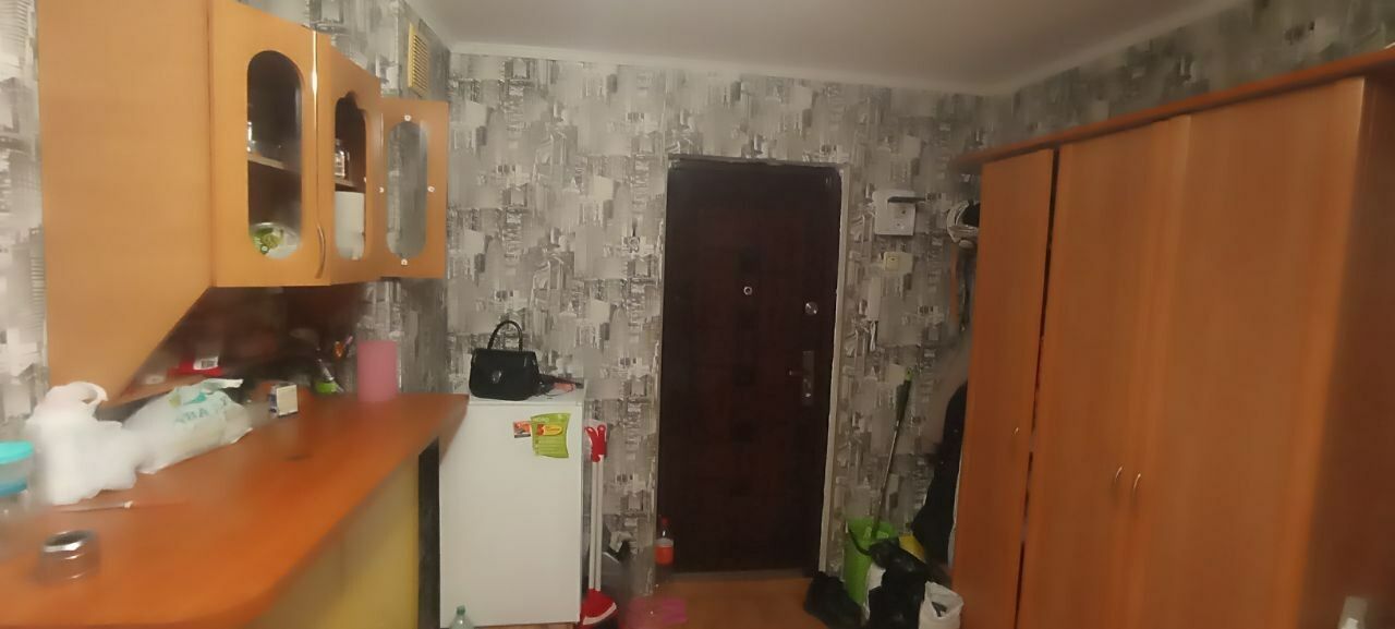 1836280388951599