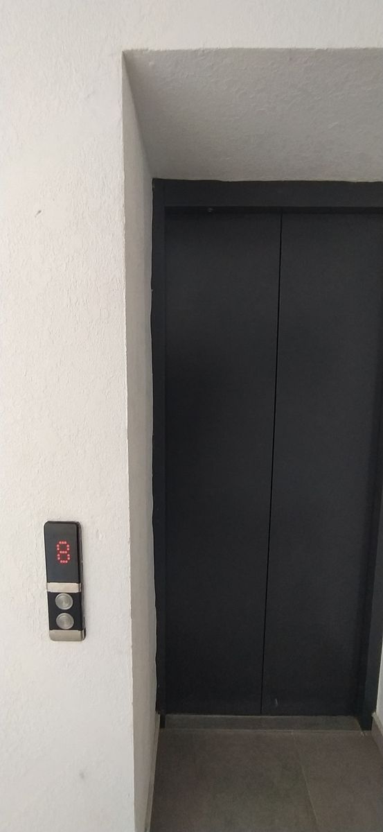 1827490880948006