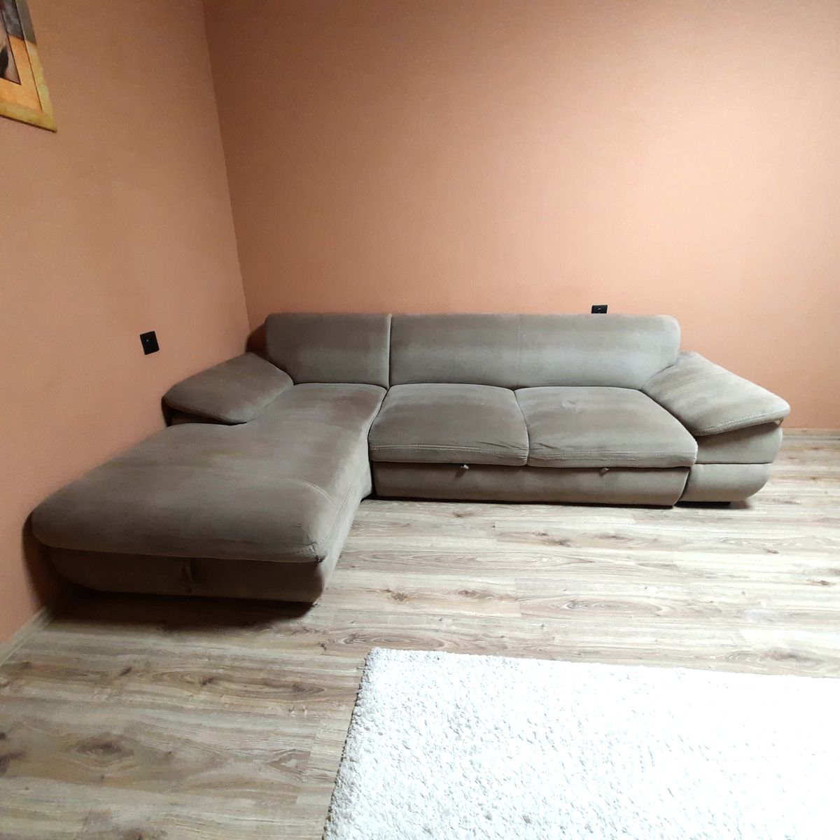 1828203883526600