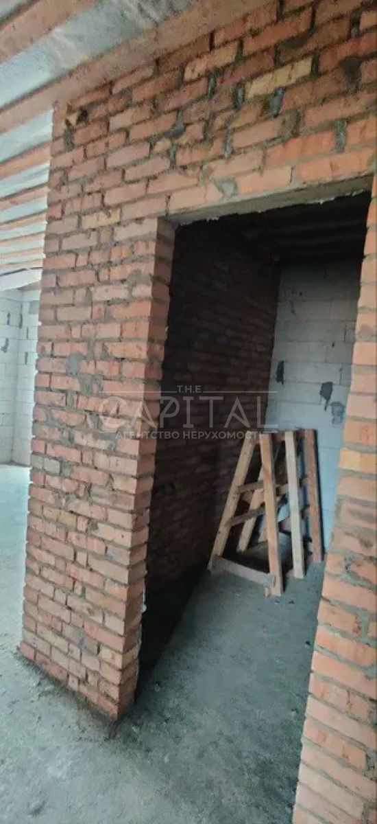 1835466261335600