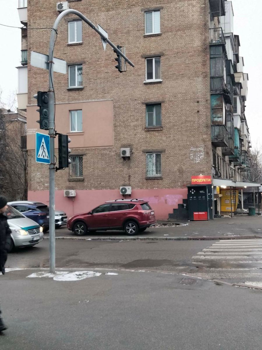1828746918268601