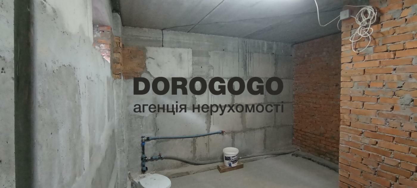1838452335029601