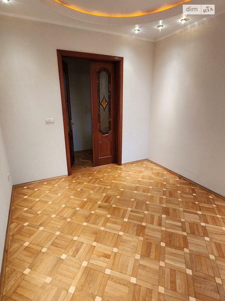 1811537617600604