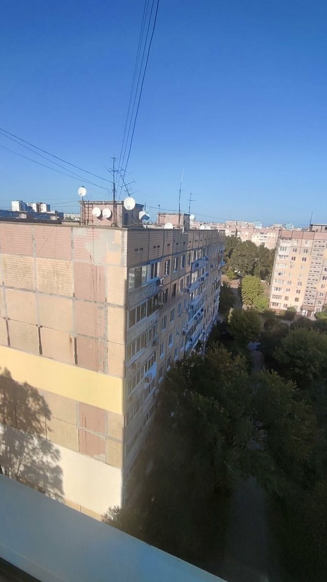1823854745499604