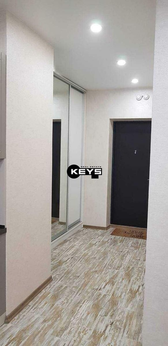 1835885857104604