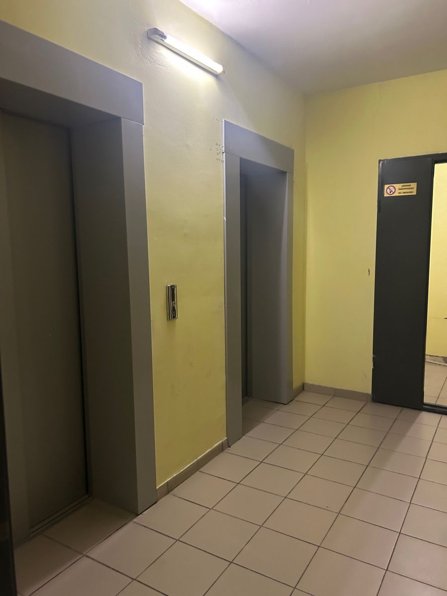 1836064111378604