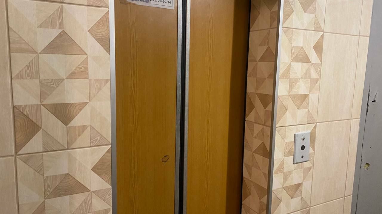 1816158961469605