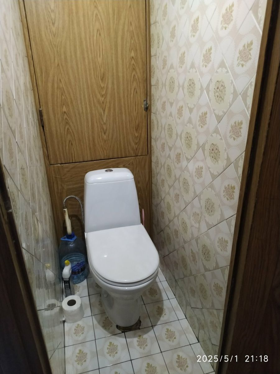 1830999120402605