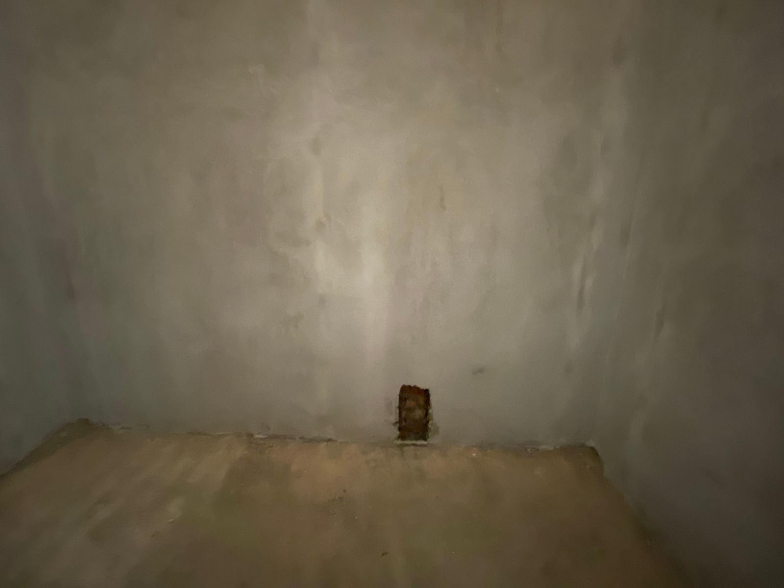 1837609834963605