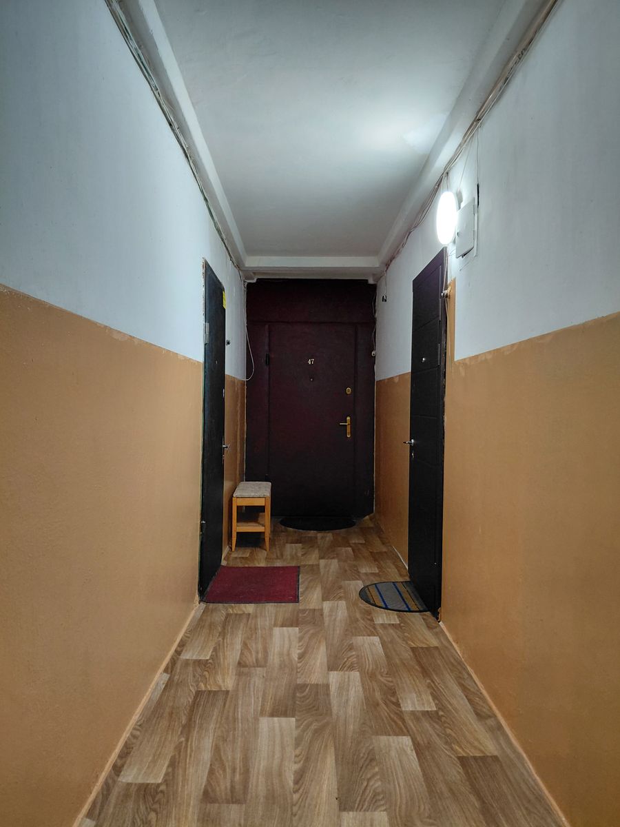 1838476691728605