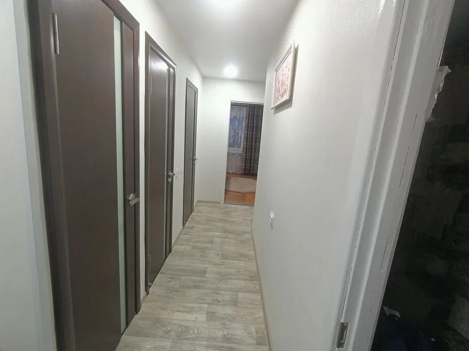 1837080705914606