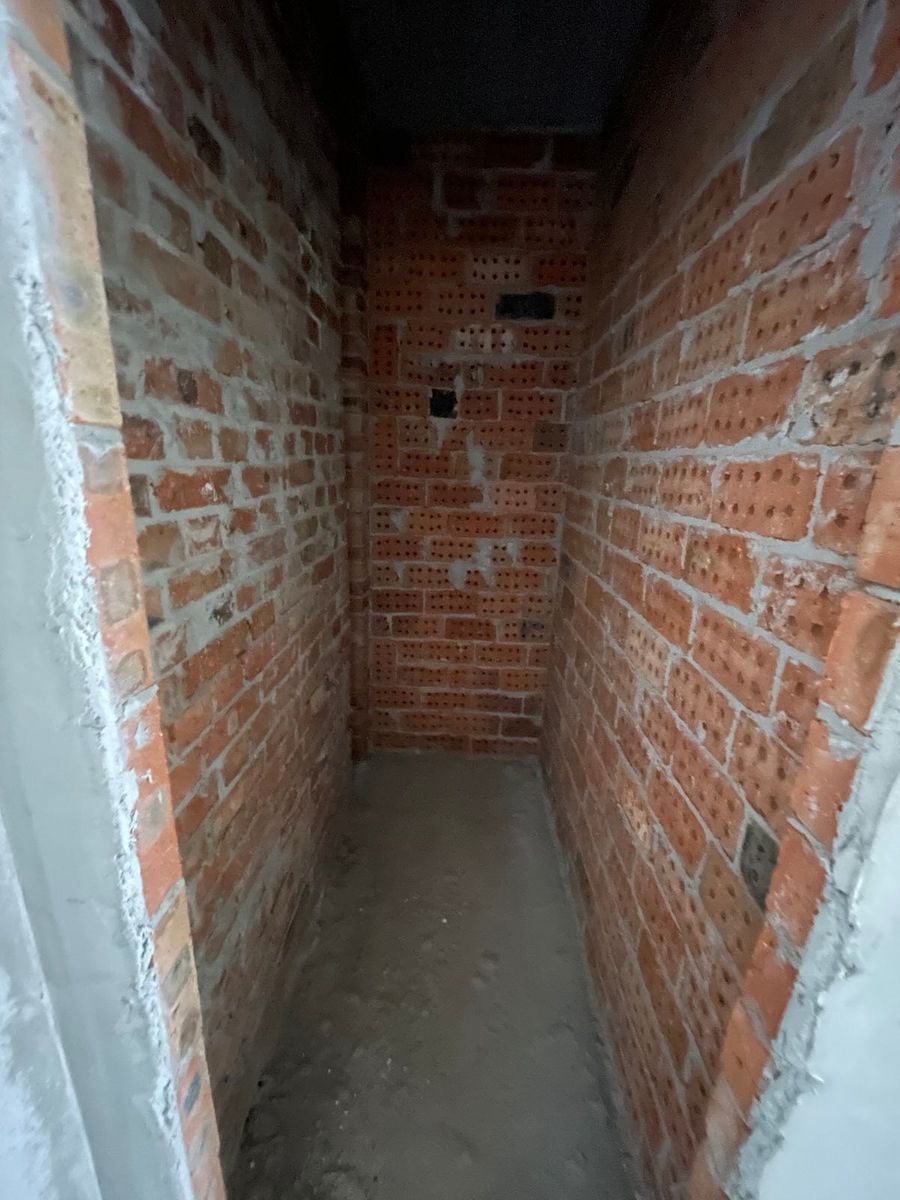 1840789507562606