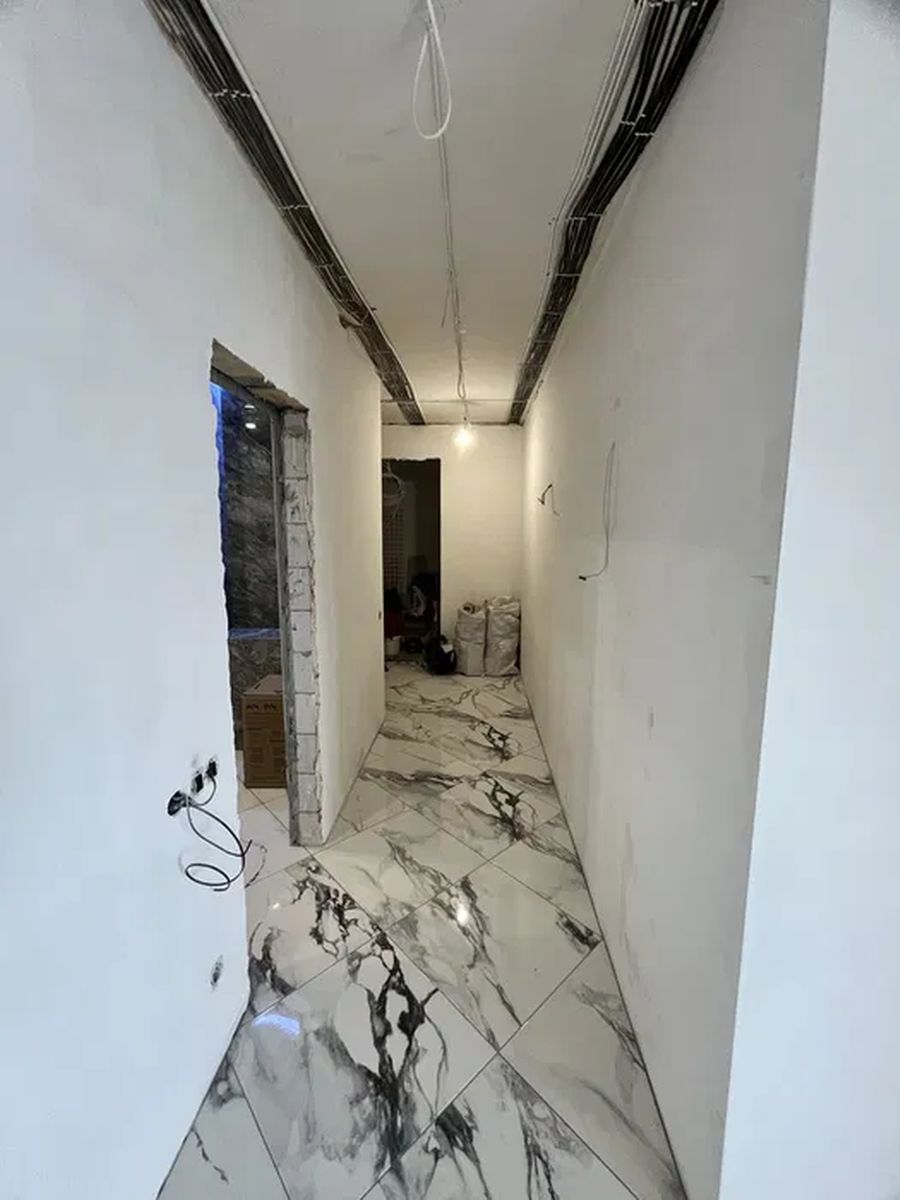 1837804468851608