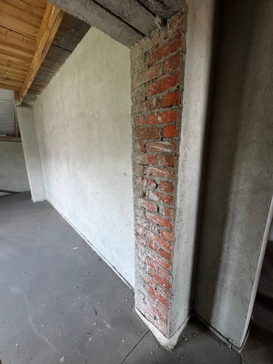 1839519287107608
