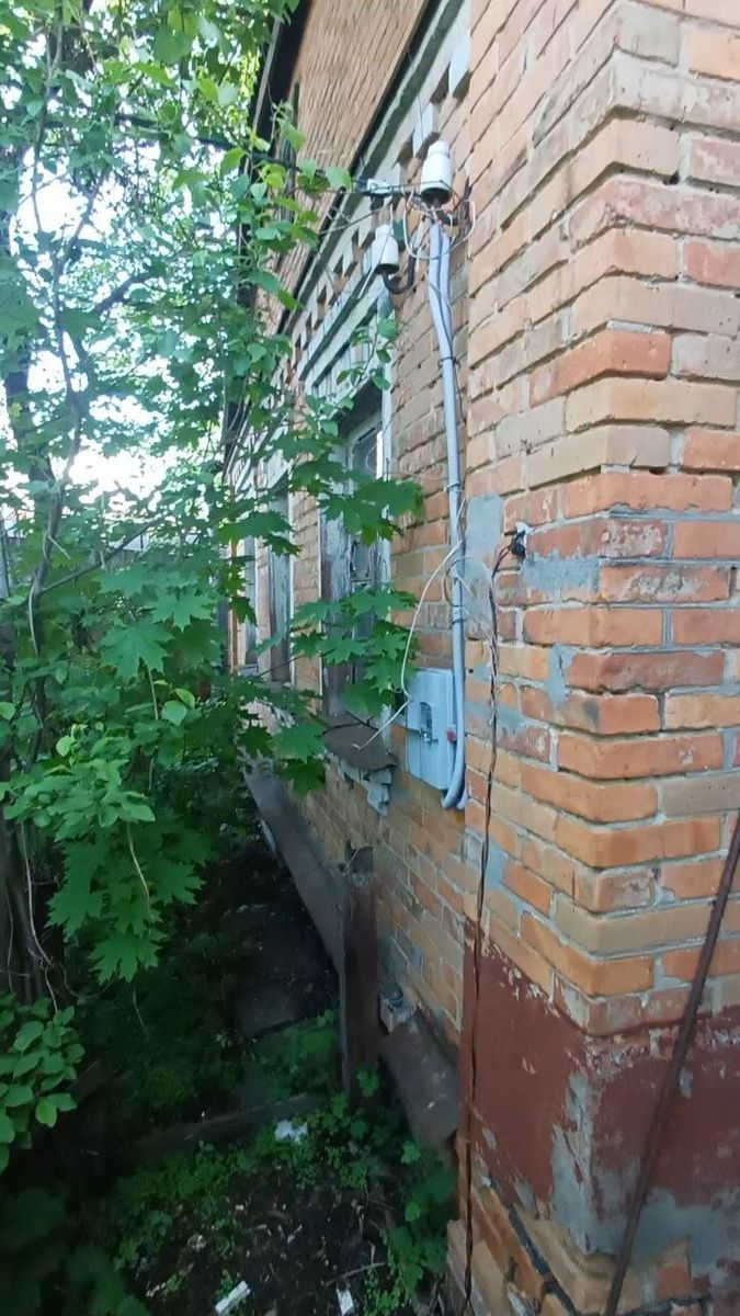 1832013806113609