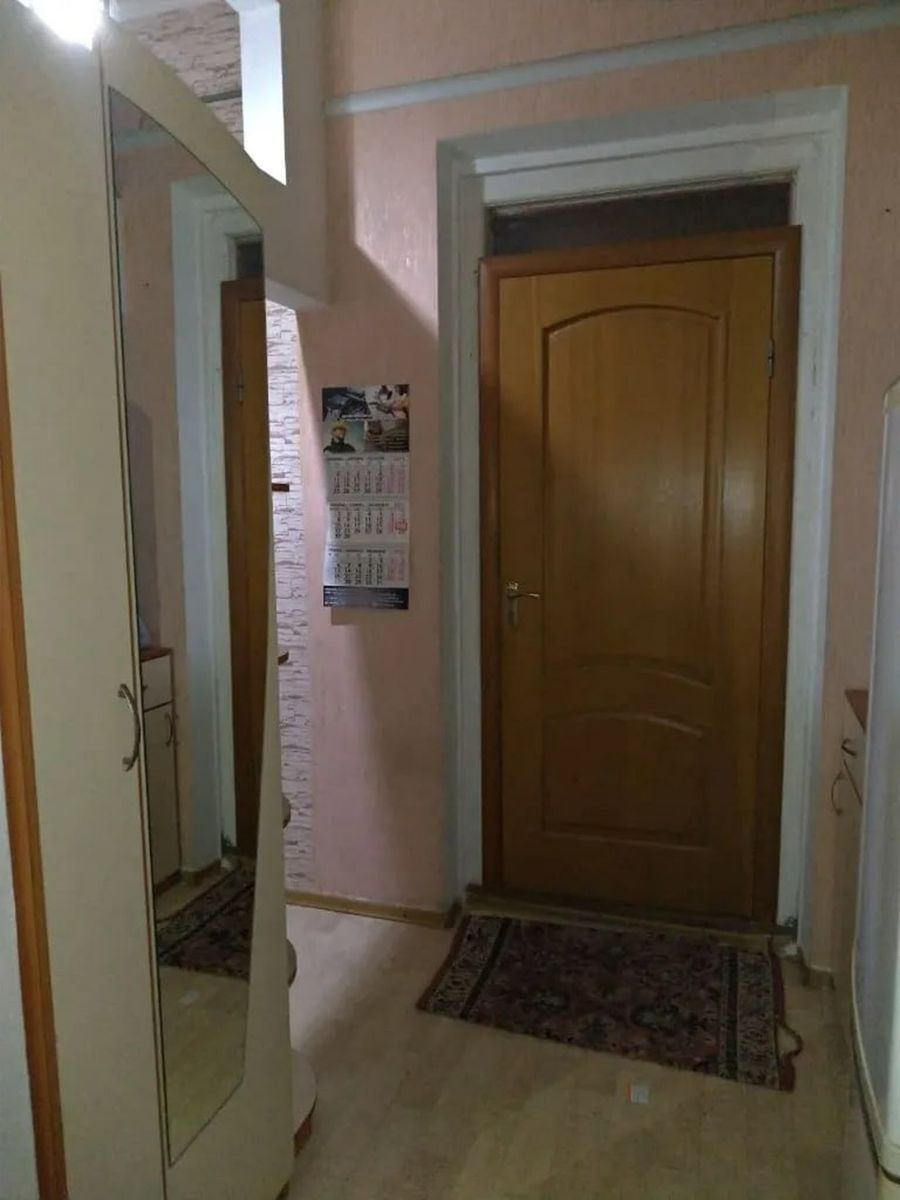 1835363083213609