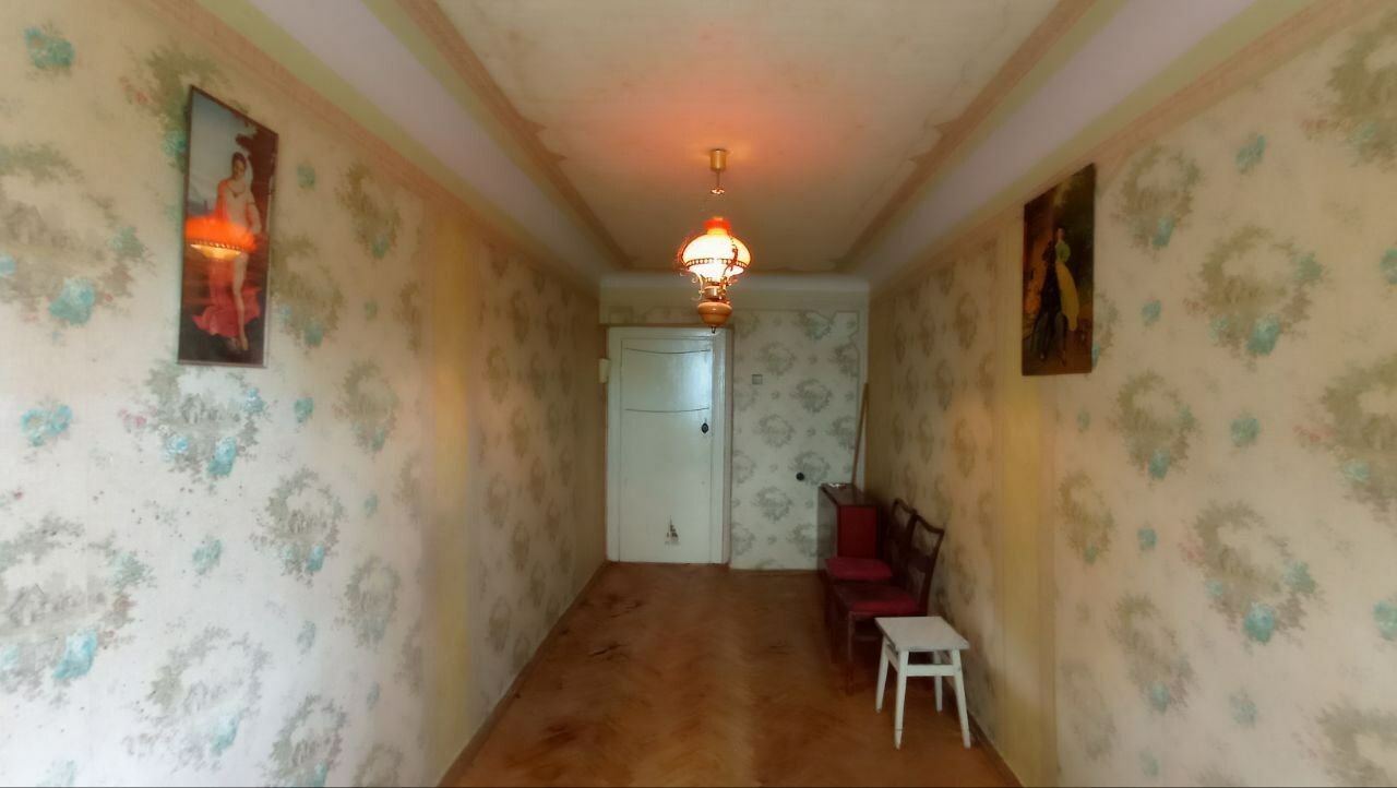1835073934042610