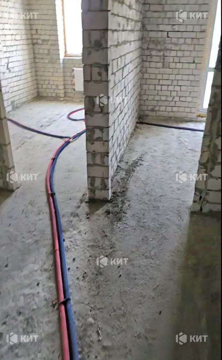 1834071174114611
