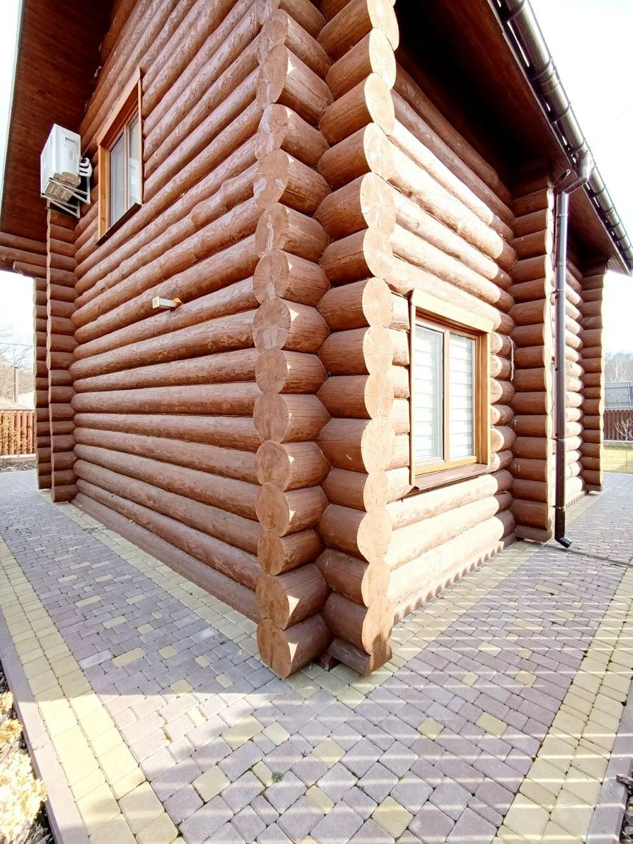 1835366426814611