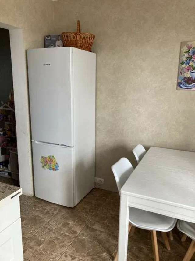 1836981726306612