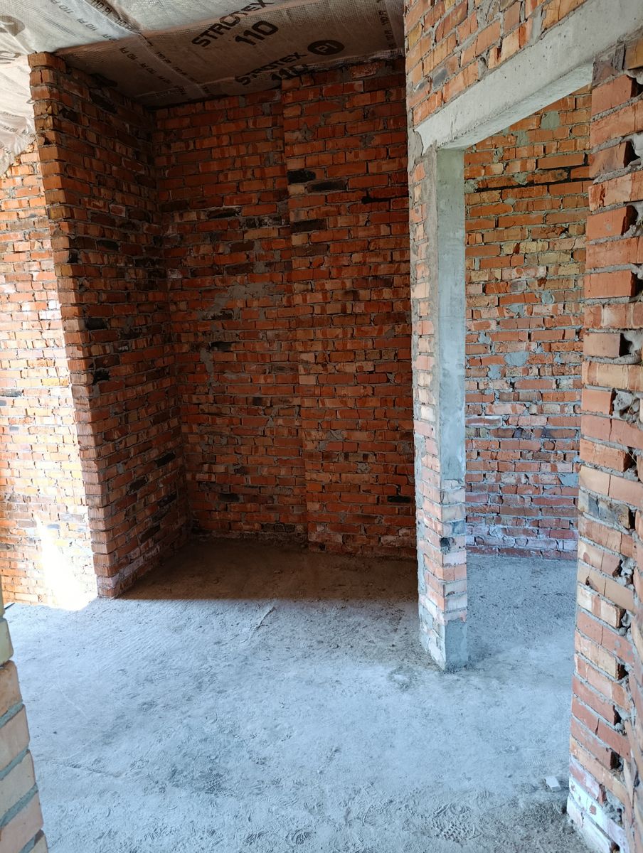 1831164693609613