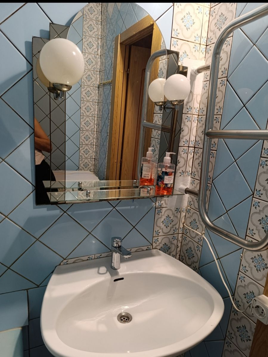 1835466219274614