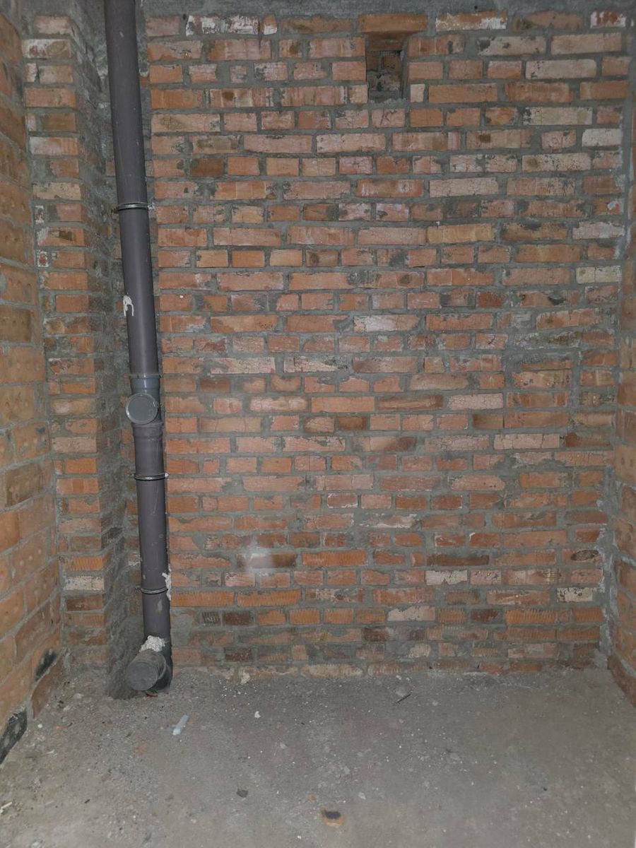 1836453732870616