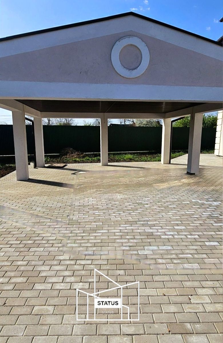 1835785495339617