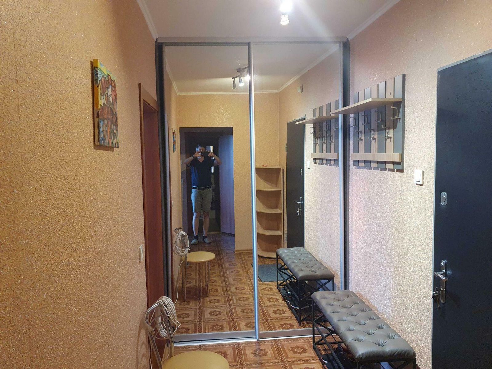 1835347739893618