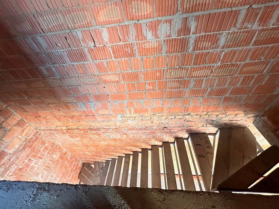 1826294672234062