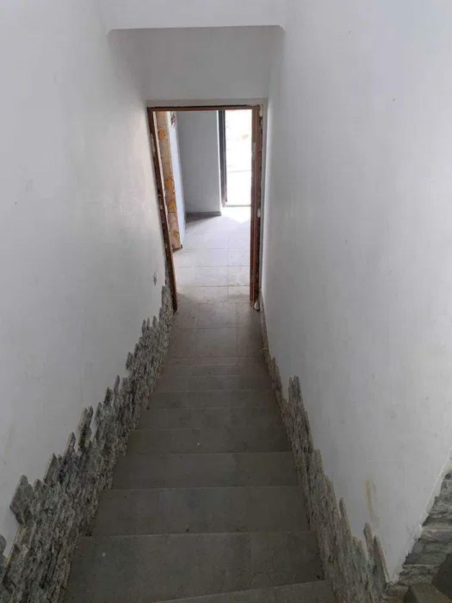 1835819905255620