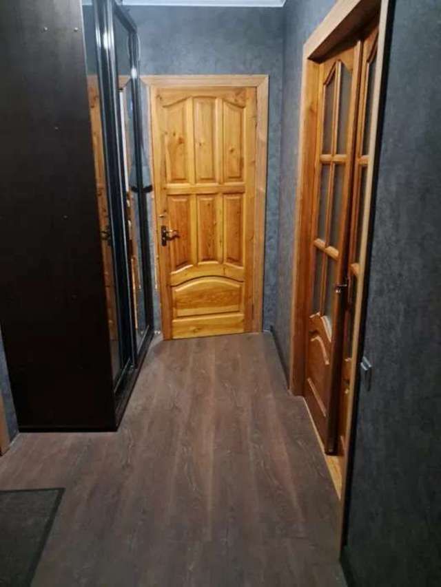 1835988790658621