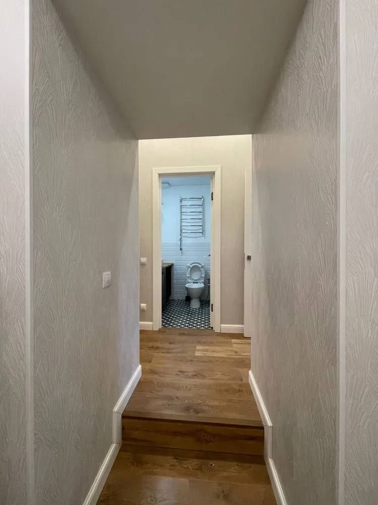 1841428304687621