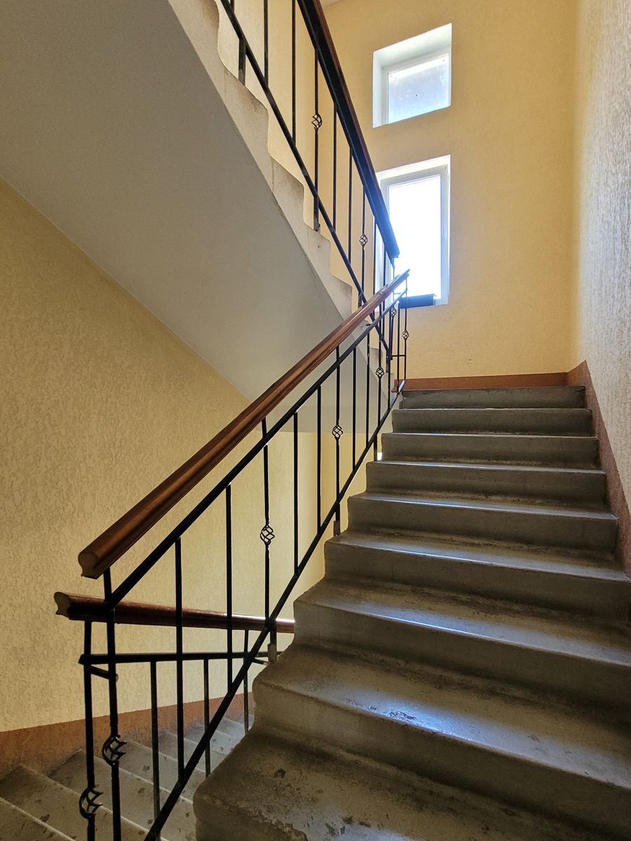 1842504545611621