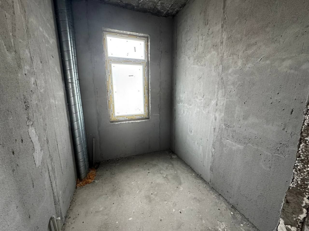 1835796313026623