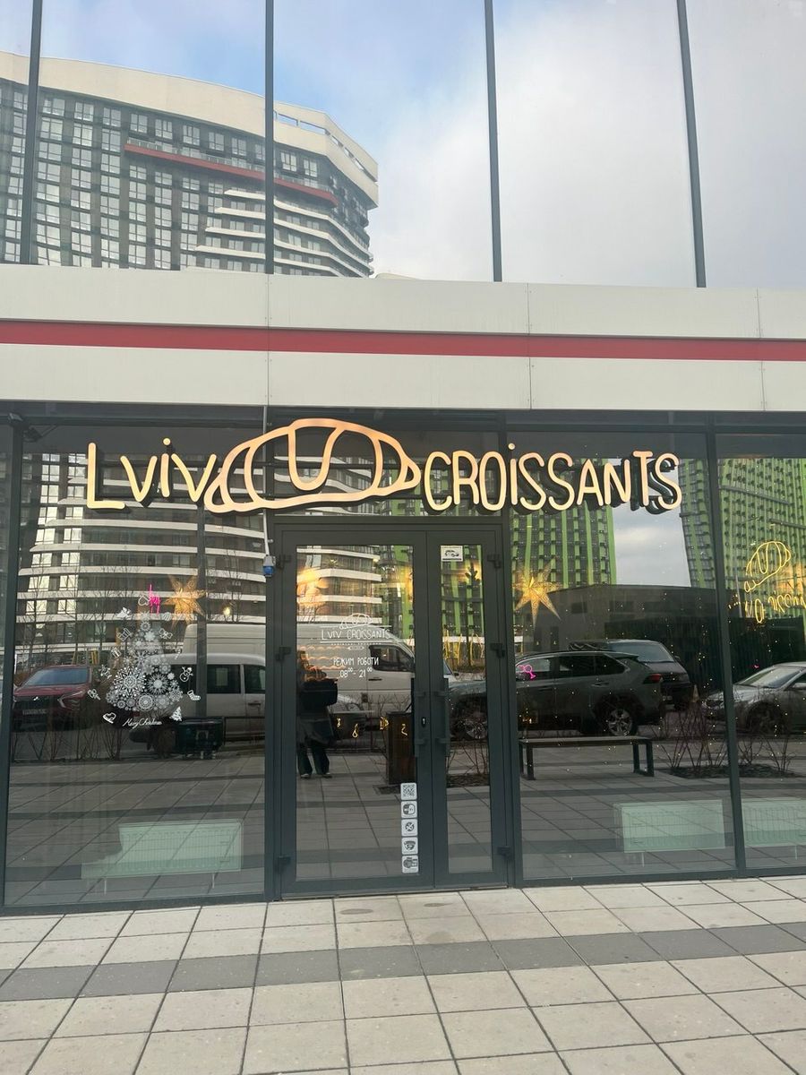 1829564505078624