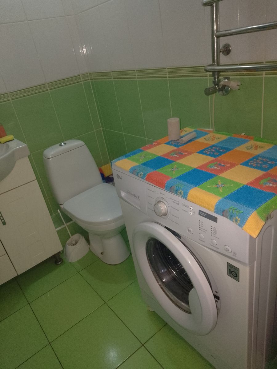 1833125704223624
