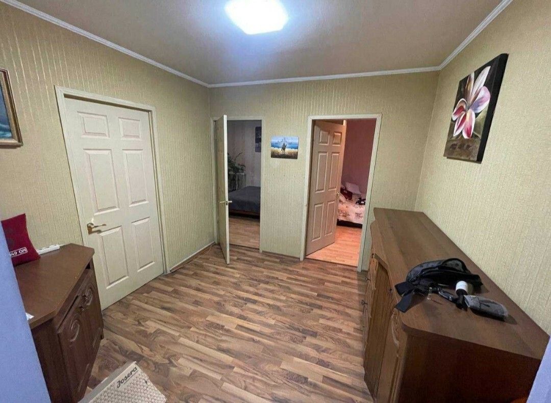 1835374020788624