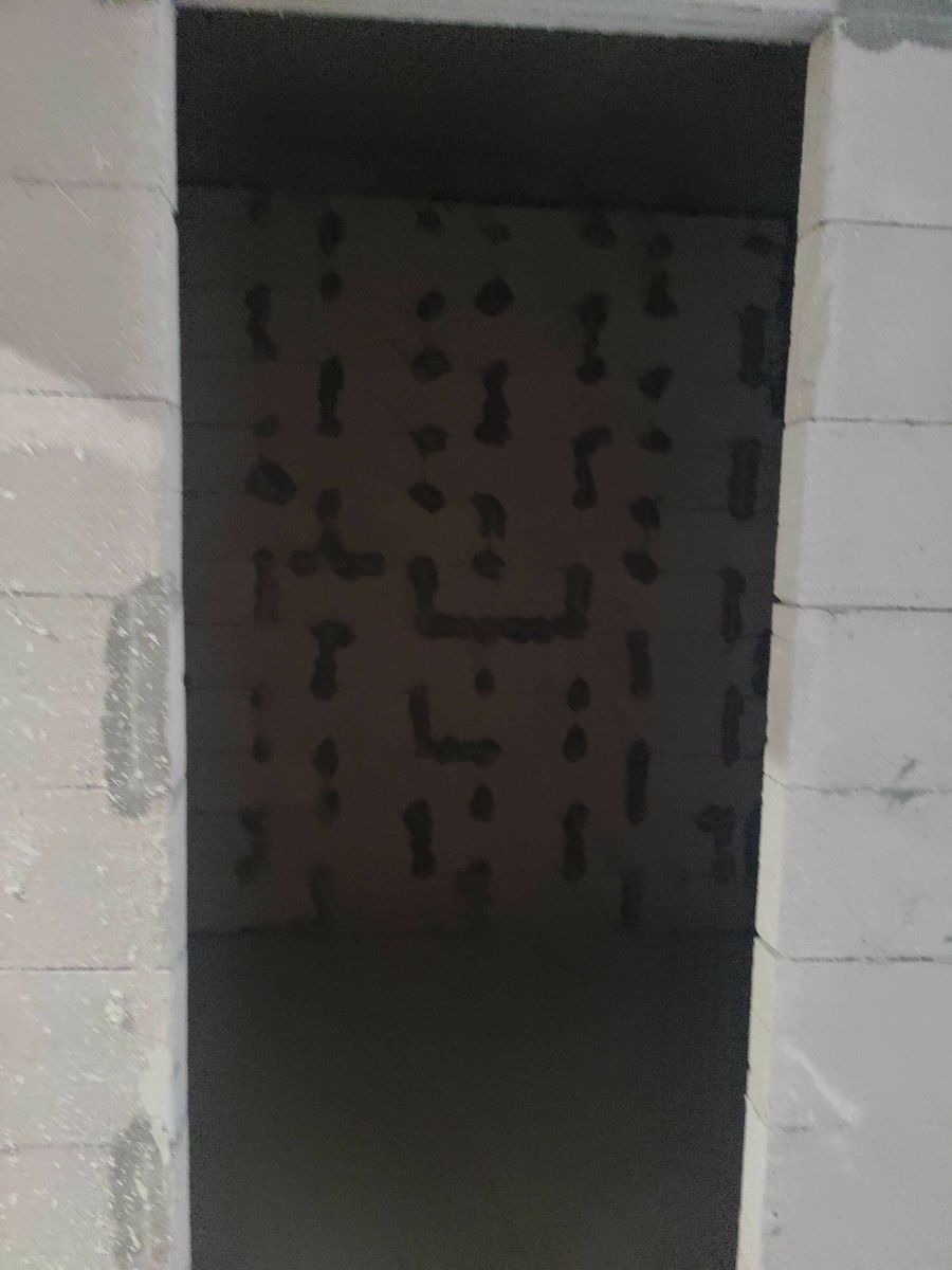 1828370396379625