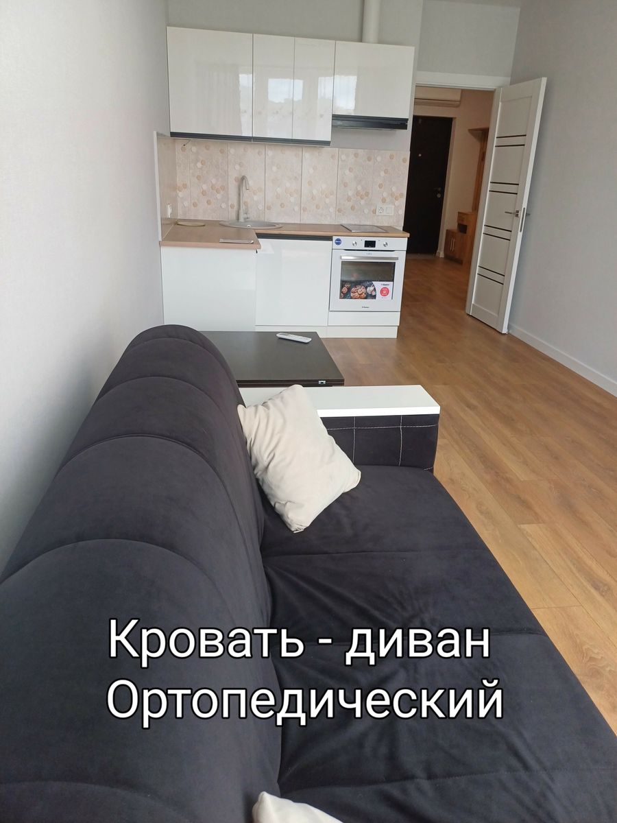 1831581973487626